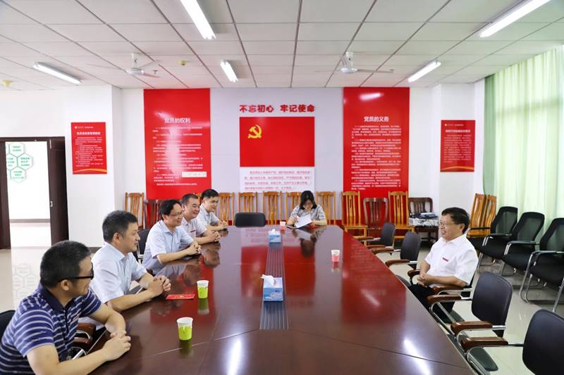 http://www.gmu.cn/__local/0/FB/0A/345A0E03BE167CC3F1D11EC7B79_B3256B28_1FB31.jpg